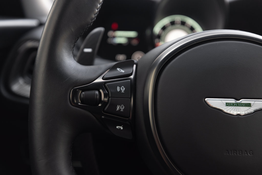 Used 2023 Aston Martin DBS Superleggera Volante RWD image 40