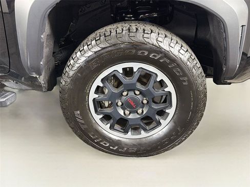 Used 2024 Toyota Tacoma TRD Off-Road AWD/4WD image 36