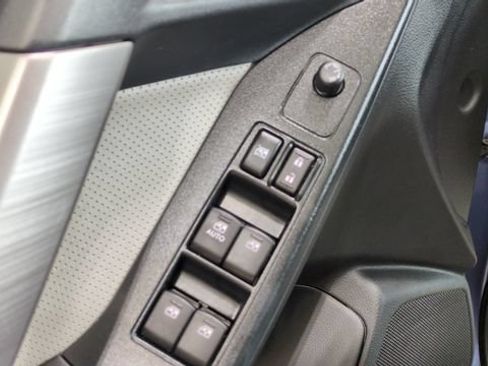 Used 2016 Subaru Forester 2.5i Limited AWD/4WD image 27