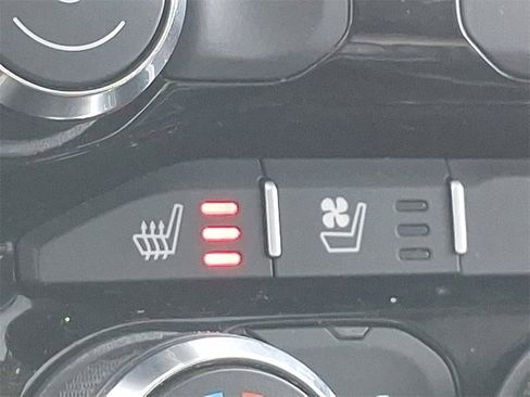 Used 2020 RAM 1500 Laramie image 23