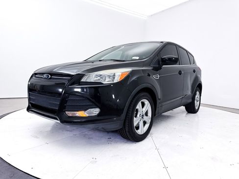 Used 2015 Ford Escape SE image 8