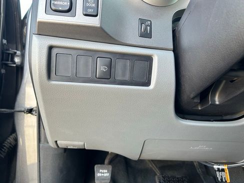 Used 2016 Toyota Sequoia SR5 image 20