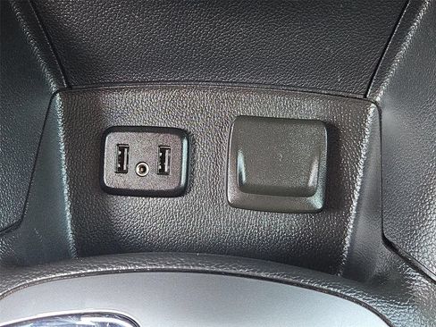 Certified 2019 Chevrolet Cruze LS w/ LS Convenience Package FWD image 33