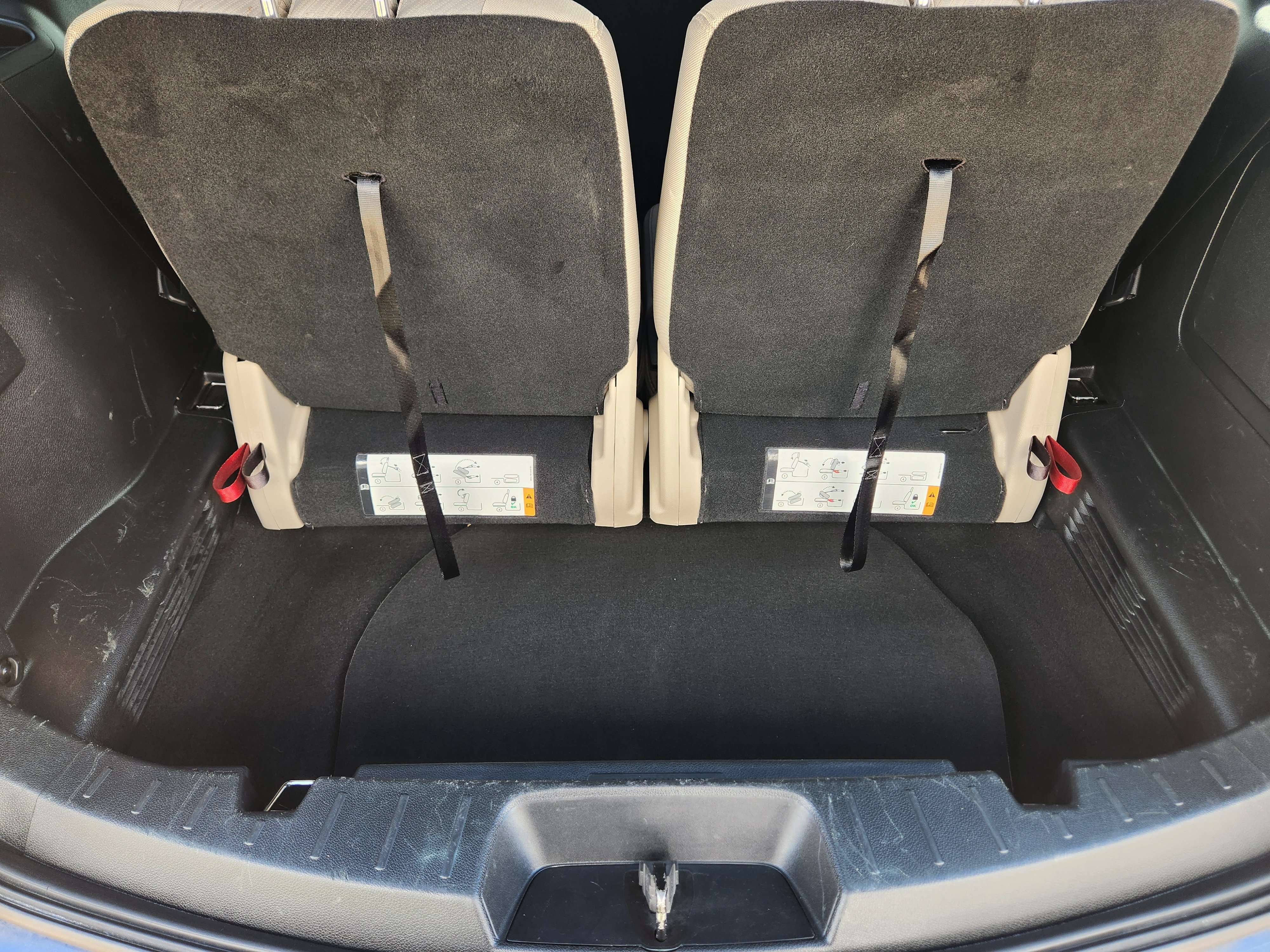 Used 2018 Ford Explorer FWD image 24