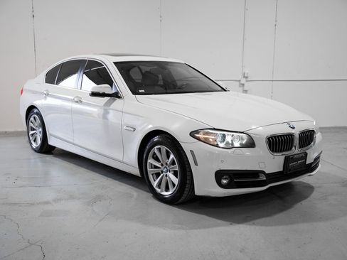 Used 2015 BMW 528i xDrive Sedan image 8