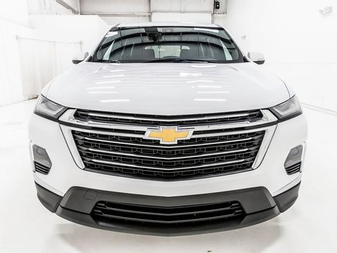 Used 2023 Chevrolet Traverse LT w/ LPO, Floor Liner Package AWD/4WD image 10