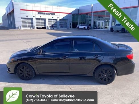 Used 2010 Toyota Corolla LE image 7