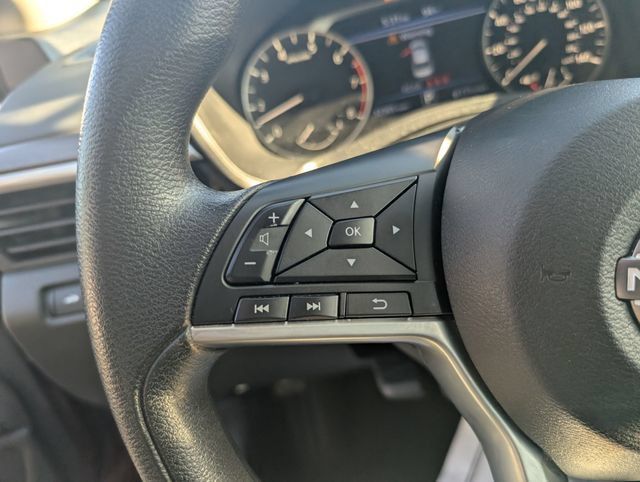 Certified 2025 Nissan Altima 2.5 SV FWD image 19