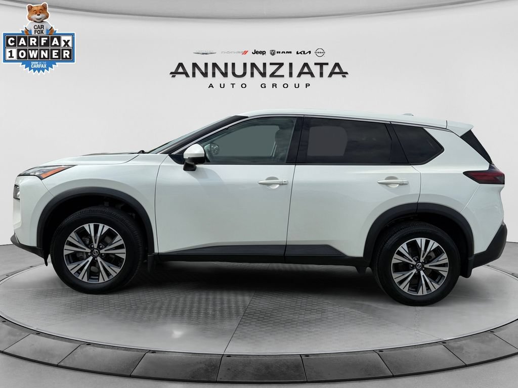 Used 2021 Nissan Rogue SV AWD/4WD image 2