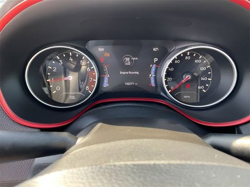 Used 2018 Jeep Compass Trailhawk image 9