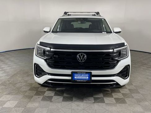 Used 2025 Volkswagen Atlas SEL Premium R-Line image 28