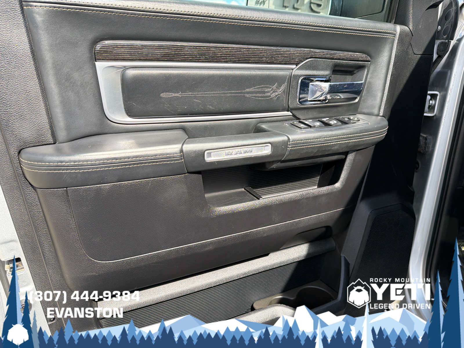 Used 2017 RAM 2500 Limited AWD/4WD image 25