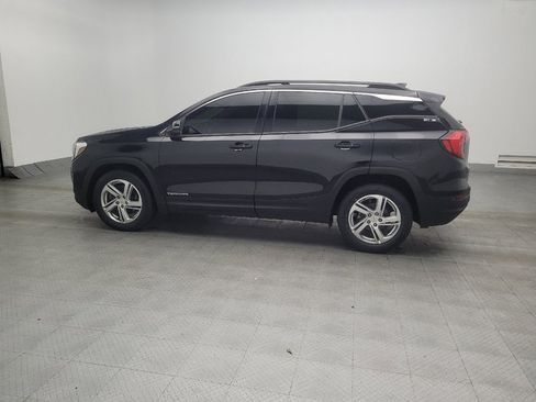Used 2018 GMC Terrain SLE w/ Driver Convenience Package FWD image 3