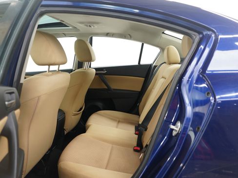 Used 2012 MAZDA MAZDA3 i Touring image 16