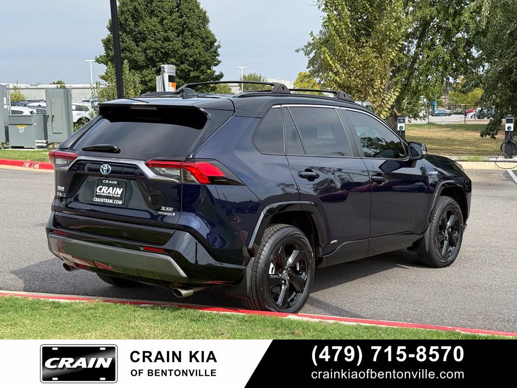 Used 2021 Toyota RAV4 XSE AWD/4WD image 7