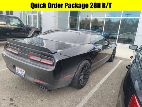 Used 2018 Dodge Challenger R/T w/ Blacktop Package image 7