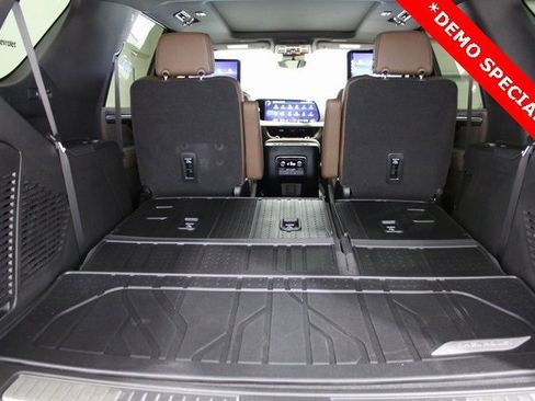 New 2026 Chevrolet Tahoe High Country image 28