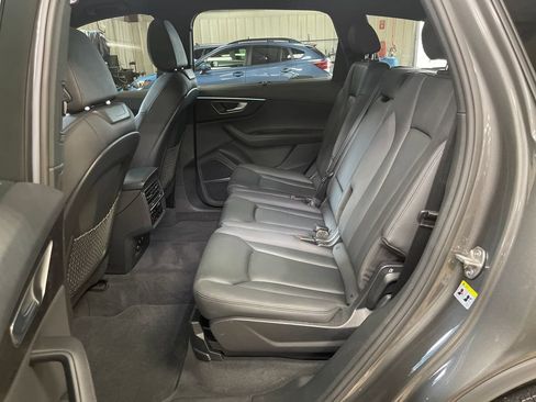 Used 2023 Audi Q7 3.0T Premium Plus w/ Premium Plus Package AWD/4WD image 22