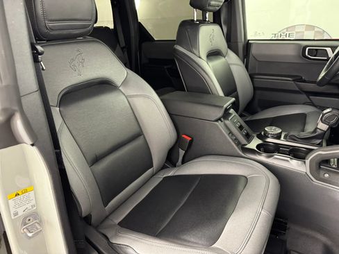 Used 2024 Ford Bronco Big Bend AWD/4WD image 32
