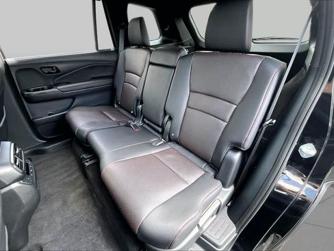Used 2024 Honda Passport Black Edition image 20