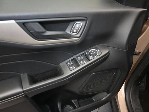 Used 2021 Ford Escape S FWD image 11