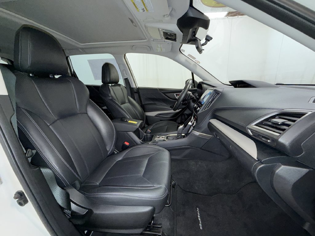 Used 2022 Subaru Forester Limited AWD/4WD image 18