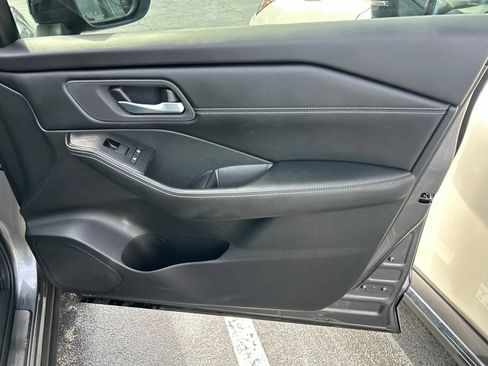 Certified 2026 Nissan Rogue Dark Armor FWD image 42