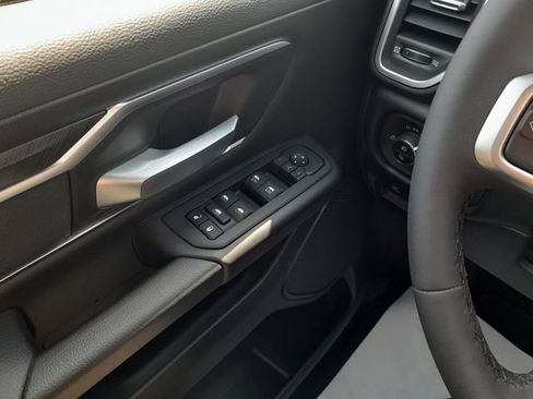 Used 2026 RAM 1500 Big Horn AWD/4WD image 34
