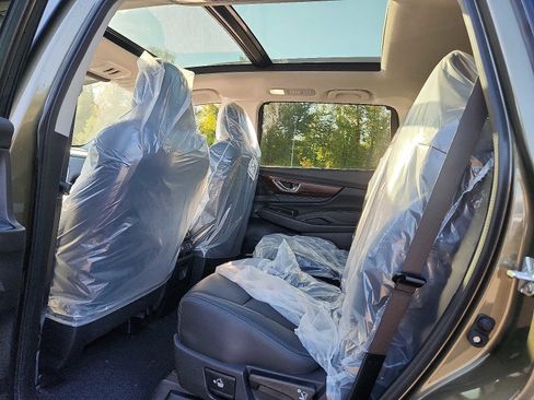 New 2025 Subaru Ascent Touring image 5