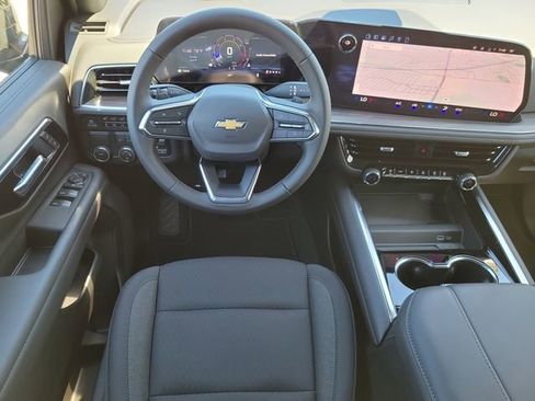New 2026 Chevrolet Suburban LS w/ LS Custom Edition RWD image 14