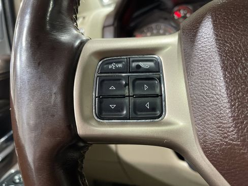 Used 2015 RAM 1500 Laramie Longhorn w/ Convenience Group AWD/4WD image 28