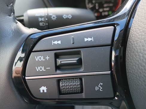 Used 2024 Honda CR-V EX-L image 6