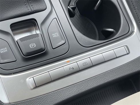 New 2026 Kia Carnival LX image 37