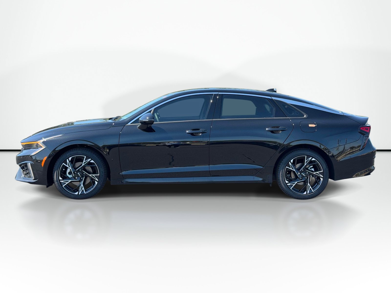 New 2026 Kia K5 GT-Line FWD image 2
