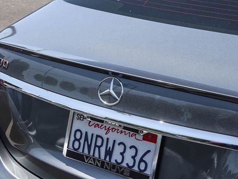 Used 2017 Mercedes-Benz E 300 image 9