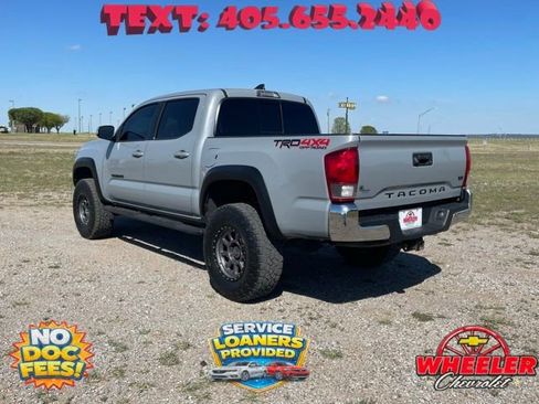 Used 2019 Toyota Tacoma TRD Off-Road image 6