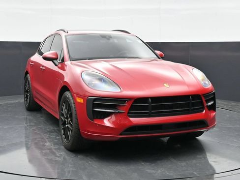 Used 2021 Porsche Macan GTS w/ Sport Chrono Package AWD/4WD image 2