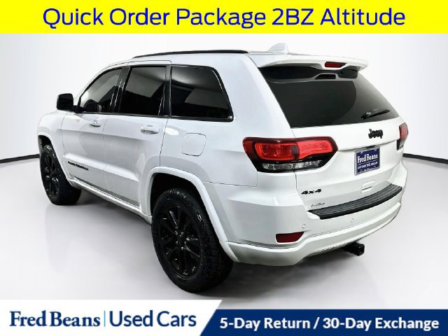 Used 2018 Jeep Grand Cherokee Altitude AWD/4WD image 7