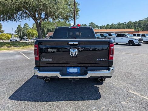 Used 2020 RAM 1500 Laramie AWD/4WD image 6