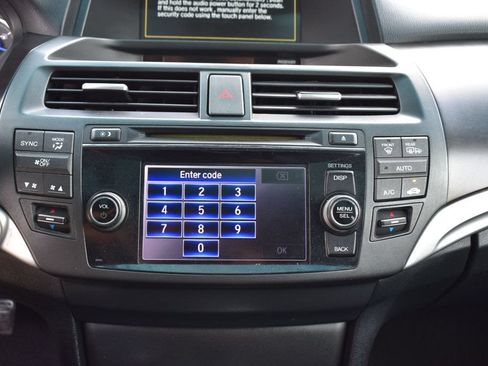 Used 2013 Honda Crosstour EX-L image 31