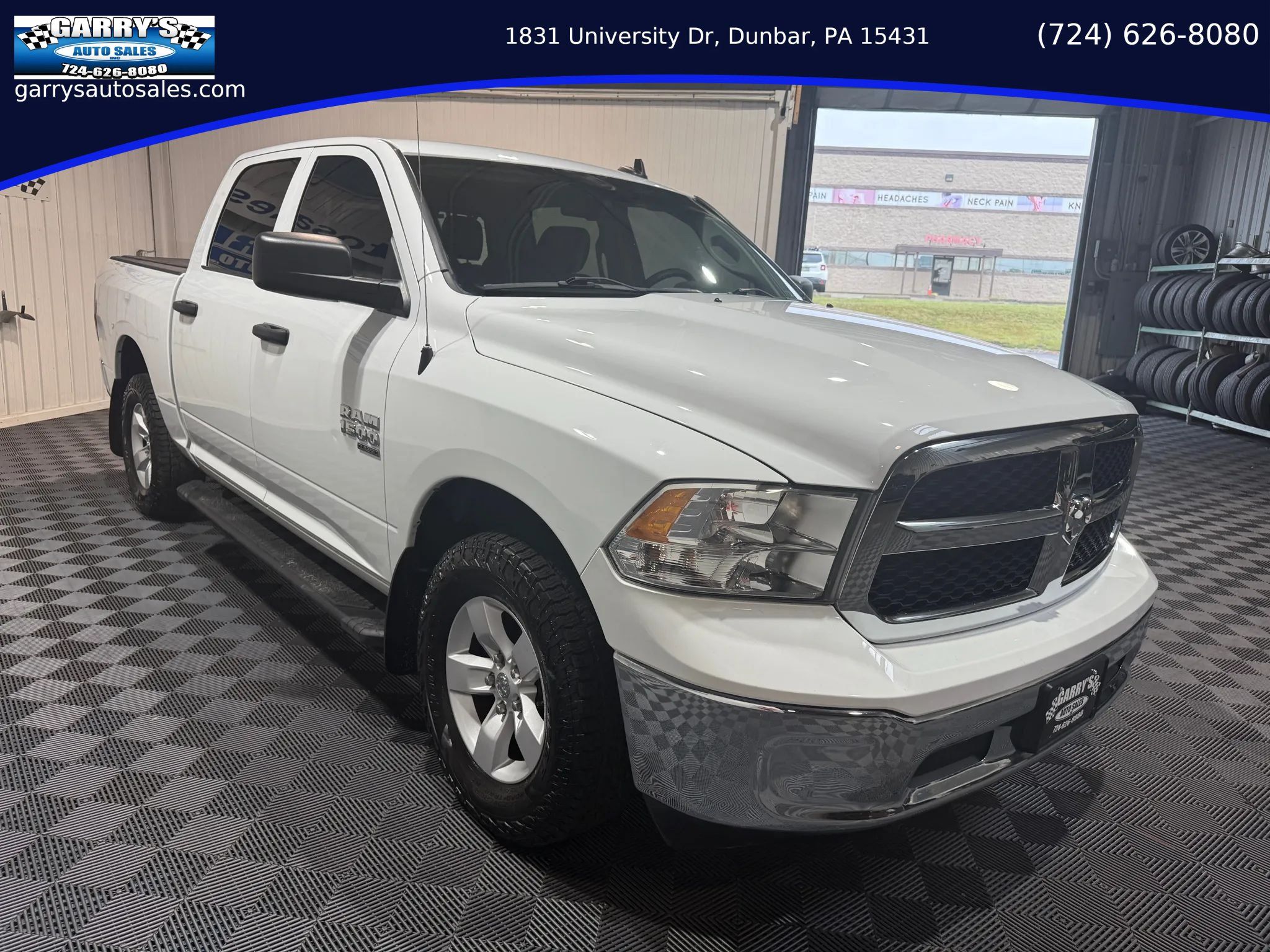 Used 2022 RAM 1500 Classic SLT w/ Electronics Group AWD/4WD image 3