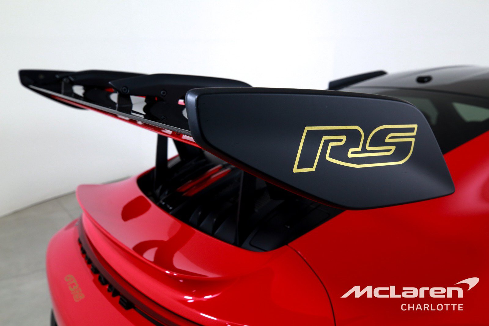 Used 2025 Porsche 911 GT3 RS w/ Weissach Package RWD image 30