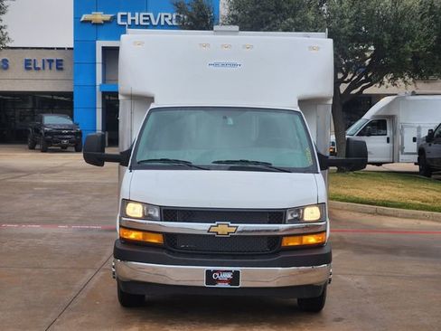 New 2025 Chevrolet Express 3500 w/ Power Convenience Package RWD image 9