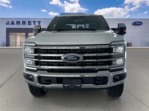 New 2026 Ford F250 King Ranch w/ Tremor Off-Road Package AWD/4WD image 2