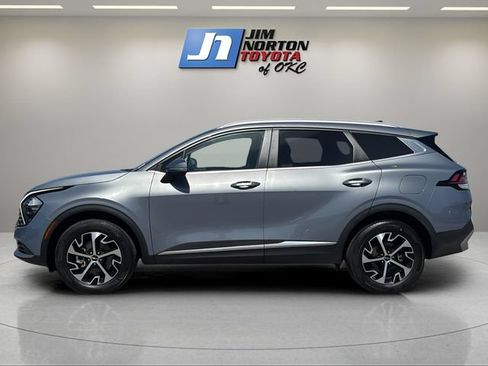 Used 2023 Kia Sportage EX AWD/4WD image 8