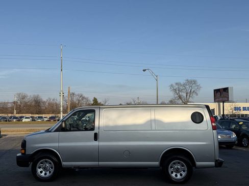Used 2013 GMC Savana 1500 image 8