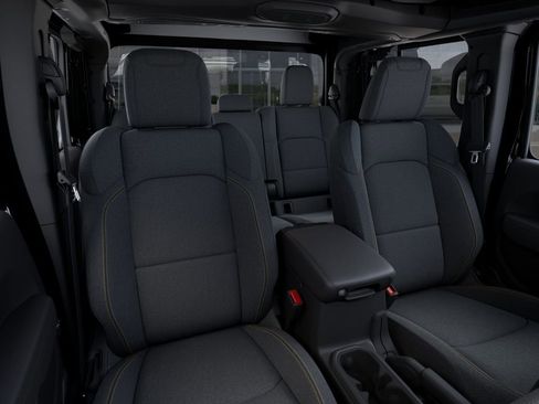 New 2025 Jeep Gladiator Sport image 17