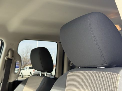 Used 2012 RAM 1500 Classic SLT w/ Remote Start & Security Group image 11