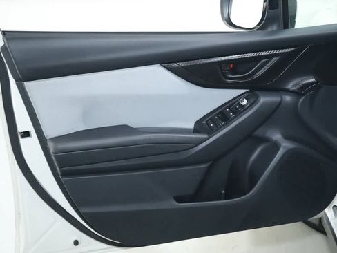 Used 2022 Subaru Crosstrek 2.0i Premium w/ Moonroof Package image 15