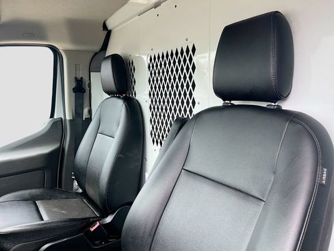 Used 2024 Ford Transit 350 Low Roof RWD image 19